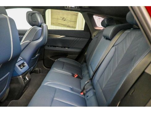 New 2026 Cadillac Optiq Luxury 2 image 13