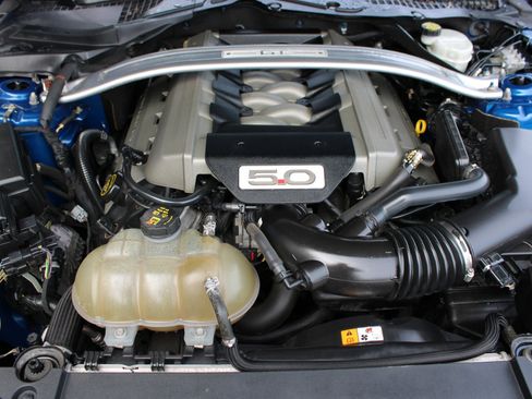 Used 2017 Ford Mustang GT w/ GT Performance Package image 43