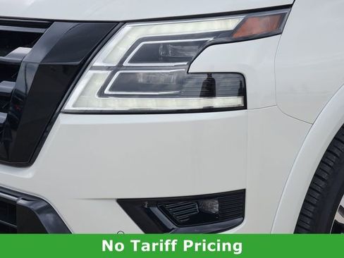 Used 2024 Nissan Armada SL w/ Midnight Edition Package RWD image 6