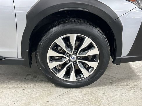 Certified 2023 Subaru Outback Limited image 13