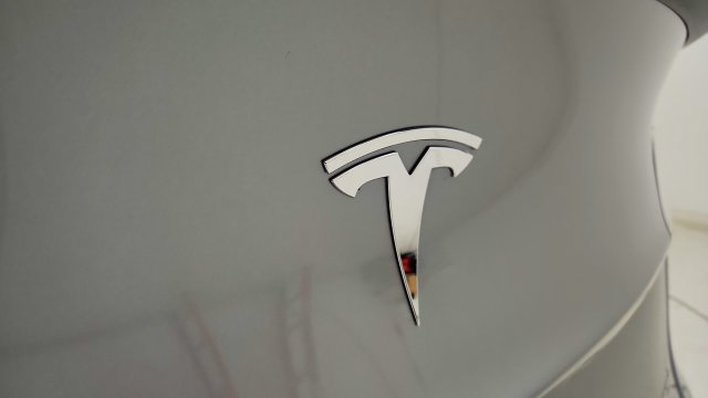 Used 2024 Tesla Model Y Performance AWD/4WD image 31