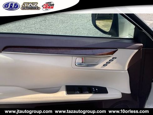Used 2017 Lexus ES 350 w/ Luxury Package FWD image 13