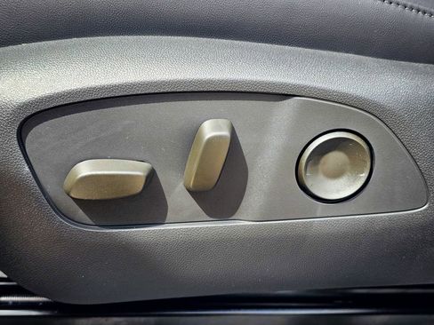 New 2026 GMC Acadia Elevation image 15