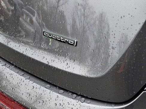 Used 2025 Audi Q7 2.0T Premium w/ Convenience Plus Package image 24