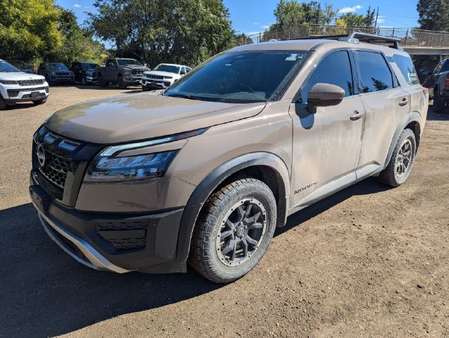Used 2024 Nissan Pathfinder Rock Creek AWD/4WD image 9