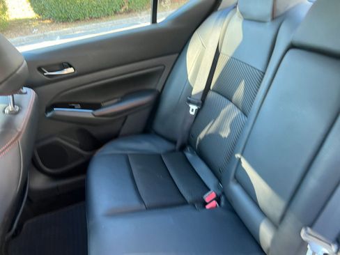 Used 2025 Nissan Altima 2.5 SR image 33