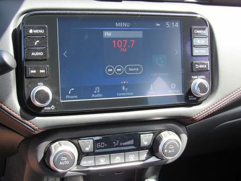 New 2025 Nissan Versa SR image 21