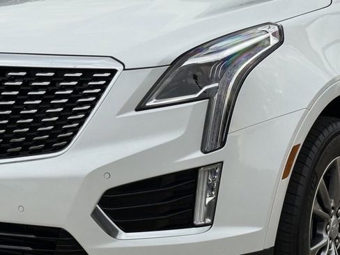 Used 2023 Cadillac XT5 Premium Luxury image 11