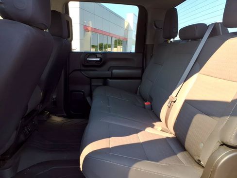Used 2024 Chevrolet Silverado 2500 Custom w/ Custom Value Package AWD/4WD image 12
