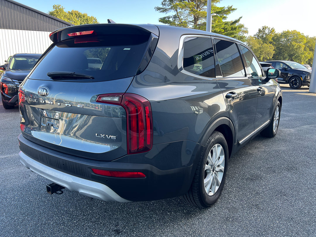Used 2020 Kia Telluride LX AWD/4WD image 12