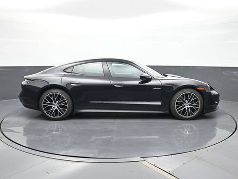 Used 2023 Porsche Taycan w/ Premium Package RWD image 23