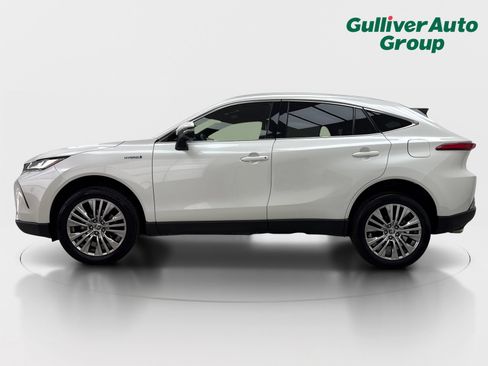 Used 2021 Toyota Venza XLE AWD/4WD image 3