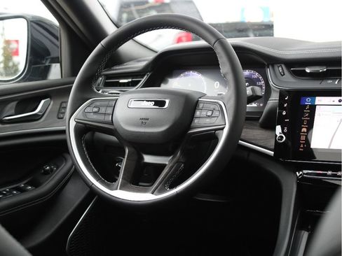 New 2026 Jeep Grand Cherokee Limited Reserve image 15