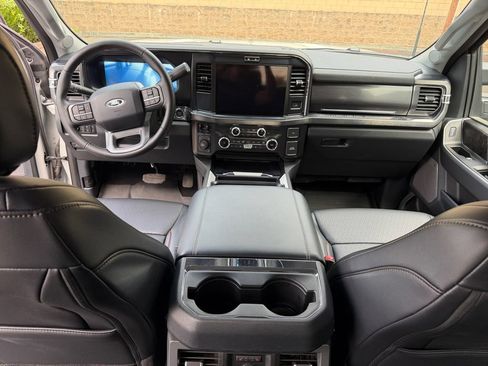 Used 2025 Ford F450 Lariat w/ FX4 Off-Road Package AWD/4WD image 15
