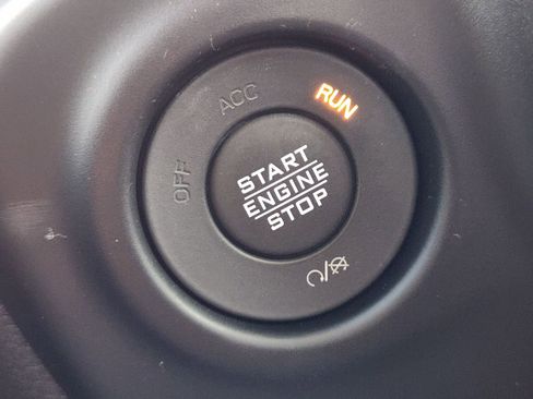 Used 2023 Jeep Wrangler Sport AWD/4WD image 22