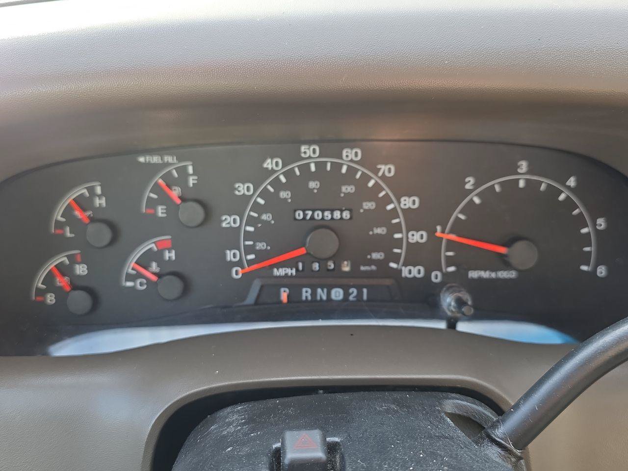 Used 2001 Ford F550 4x4 Regular Cab Super Duty image 11