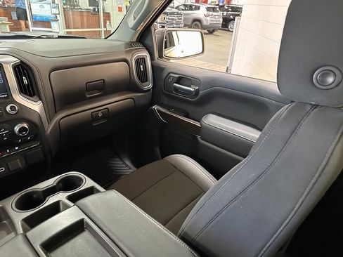 Used 2020 GMC Sierra 1500 Elevation w/ Elevation Value Package image 14