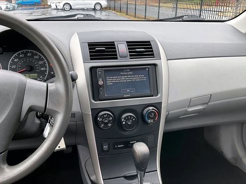 Used 2009 Toyota Corolla LE image 6