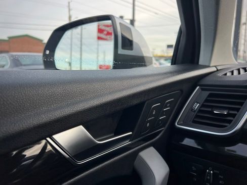 Used 2018 Audi Q5 2.0T Premium Plus w/ Premium Plus Package image 42