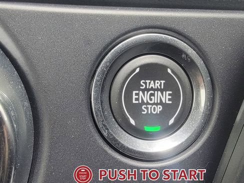 Used 2023 Chevrolet Blazer LT image 20