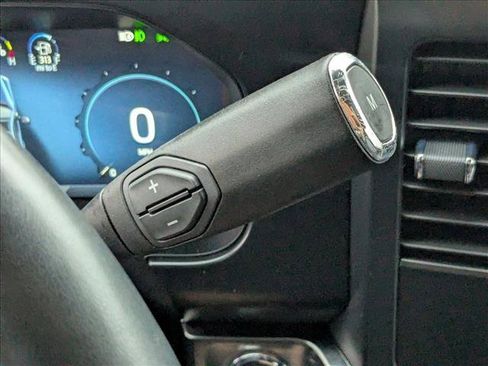 Used 2023 Ford F350 Lariat w/ Sport Appearance Package image 7