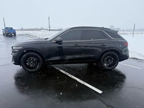 Used 2022 Genesis GV70 3.5T Sport w/ Sport Advanced Package image 6