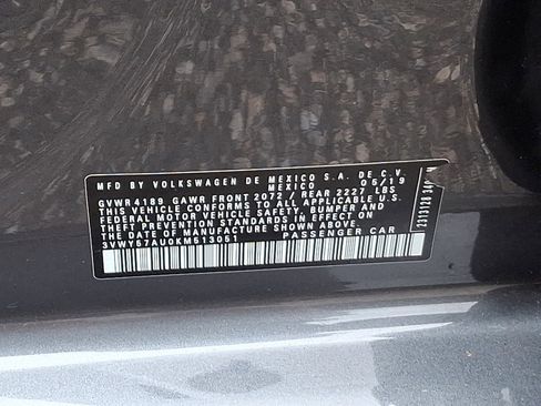 Used 2019 Volkswagen Golf SE FWD image 26