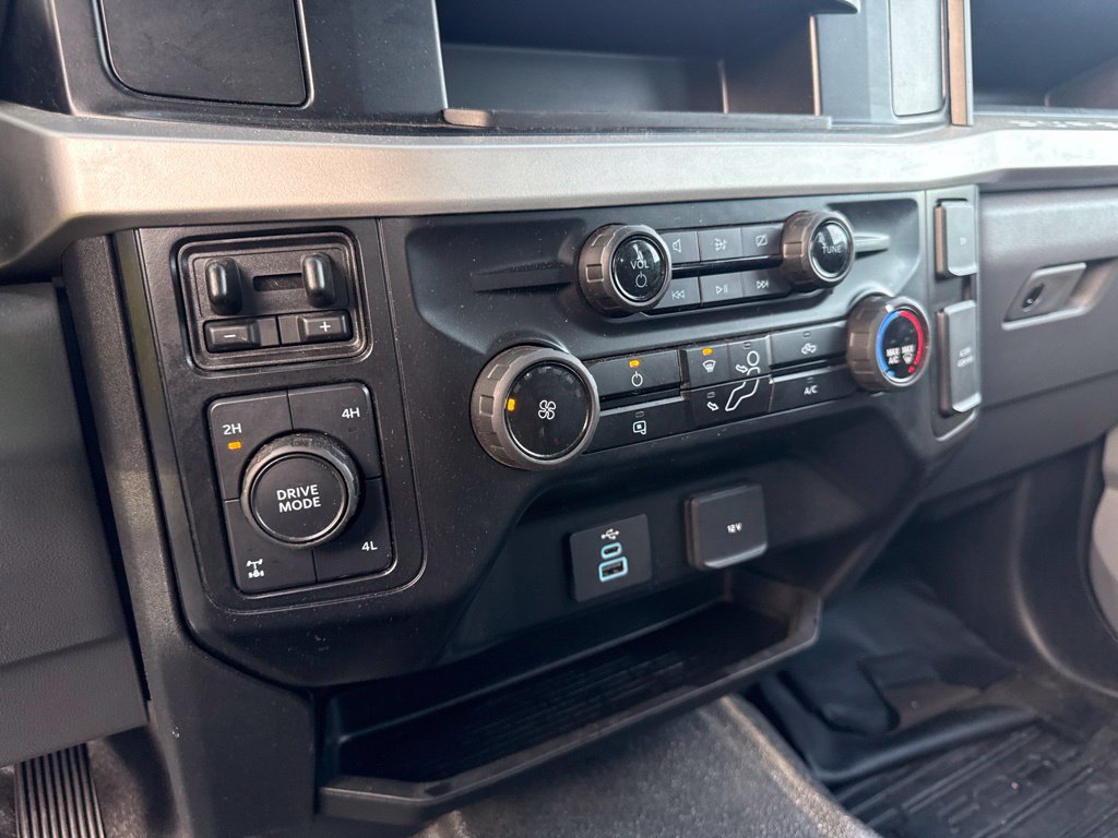 Used 2024 Ford F350 XL w/ XL Driver Assist Package AWD/4WD image 25