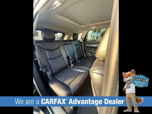 Used 2017 Cadillac XT5 Luxury FWD image 21