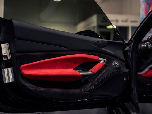 Used 2023 Ferrari F8 Tributo RWD image 51