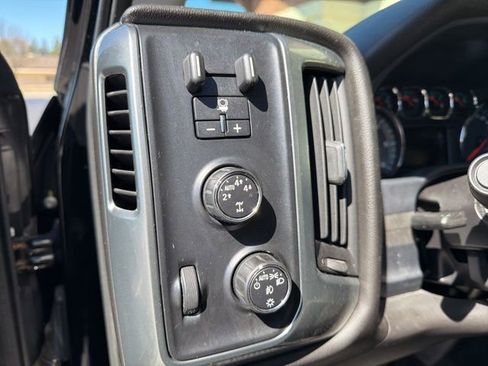 Used 2016 Chevrolet Silverado 1500 LT w/ All Star Edition image 23