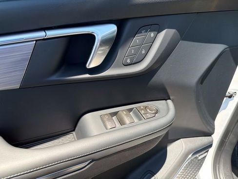 New 2026 Buick Enclave Preferred w/ Power Package FWD image 18