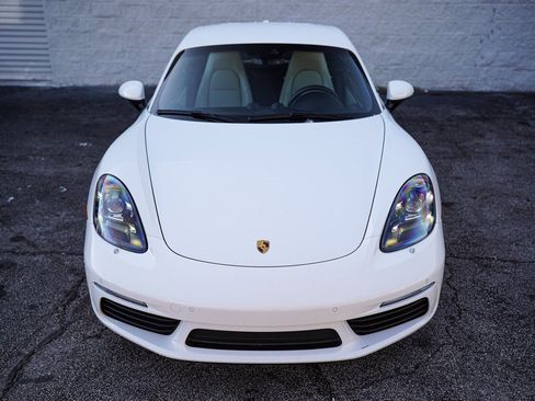 Used 2022 Porsche 718 Cayman image 6