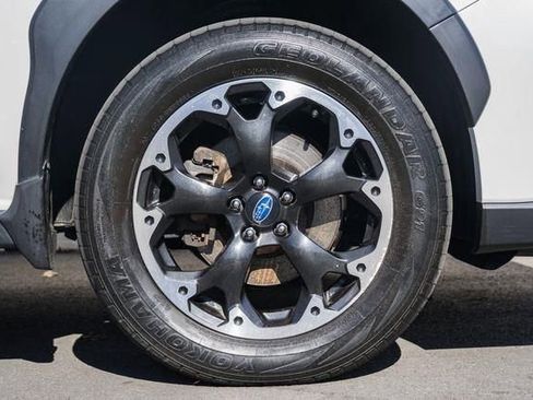 Used 2023 Subaru Crosstrek 2.0i Premium image 14