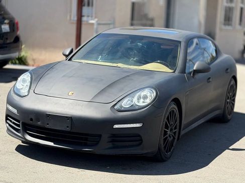 Used 2014 Porsche Panamera image 5