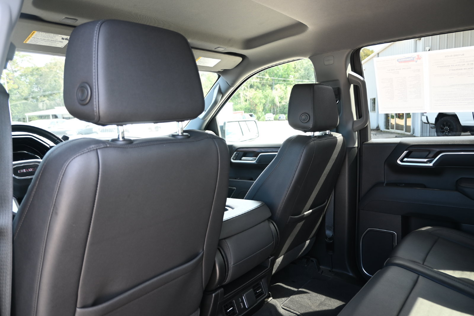 Used 2025 GMC Sierra 1500 SLT RWD image 20