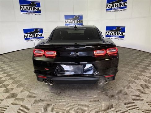 Used 2024 Chevrolet Camaro LT w/ RS Package image 17
