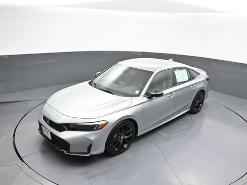 Certified 2025 Honda Civic Sport image 33