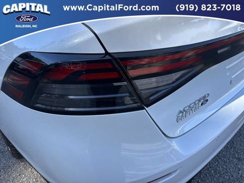 Used 2023 Honda Accord Touring image 15