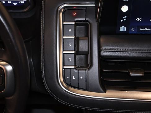 Used 2022 Chevrolet Tahoe Z71 AWD/4WD image 31