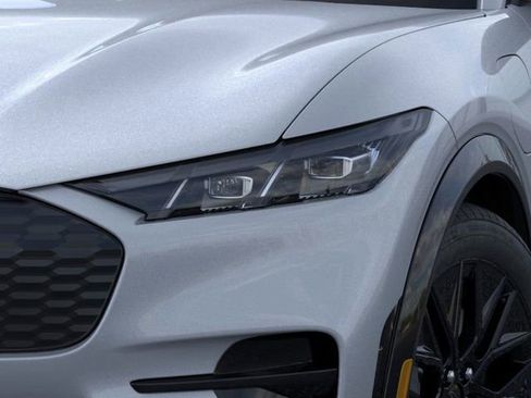 New 2026 Ford Mustang Mach-E Premium image 18