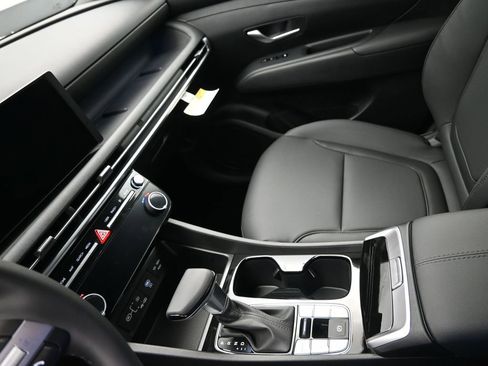 New 2026 Hyundai Tucson XRT image 18