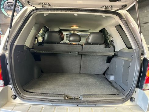 Used 2007 Ford Escape 4WD Hybrid image 16