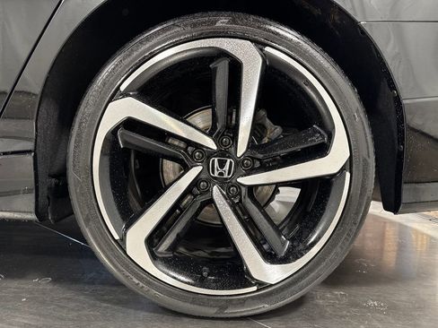 Used 2020 Honda Accord Sport image 16