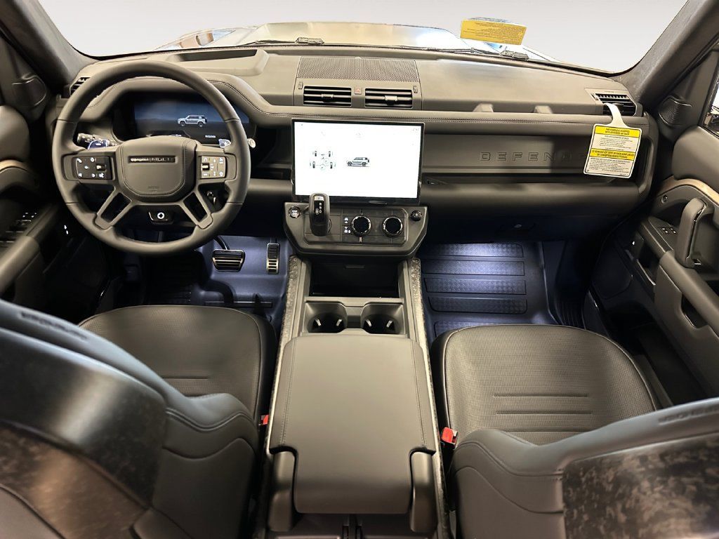 New 2026 Land Rover Defender 110 OCTA AWD/4WD image 11