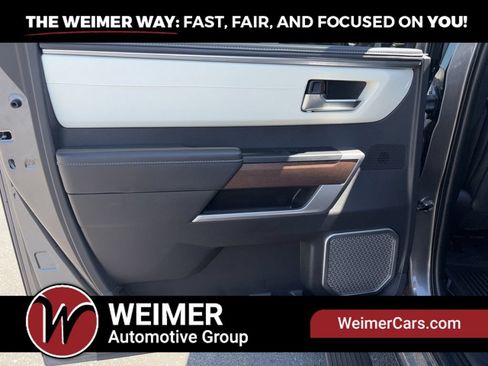 Used 2025 Toyota Tundra Capstone AWD/4WD image 14