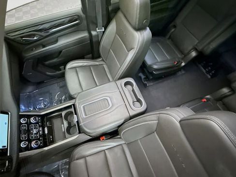 Used 2023 GMC Yukon Denali w/ Max Trailering Package image 24