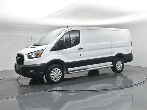 Certified 2025 Ford Transit 250 Low Roof w/ Exterior Upgrade Package RWD image 24