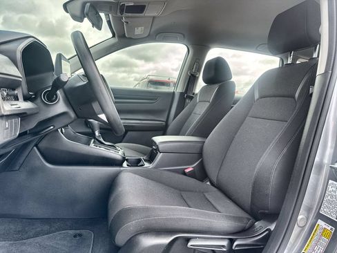 Used 2024 Honda CR-V LX image 11