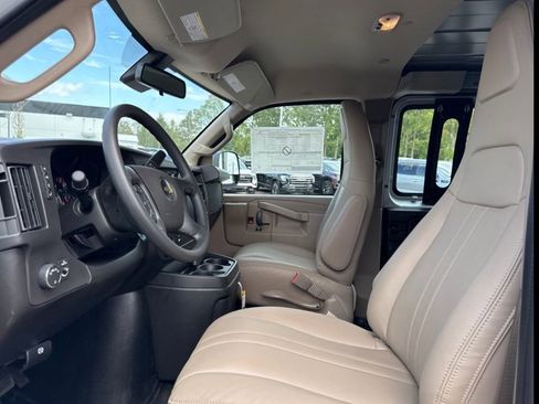 New 2025 Chevrolet Express 3500 Extended w/ Driver Convenience Package image 9